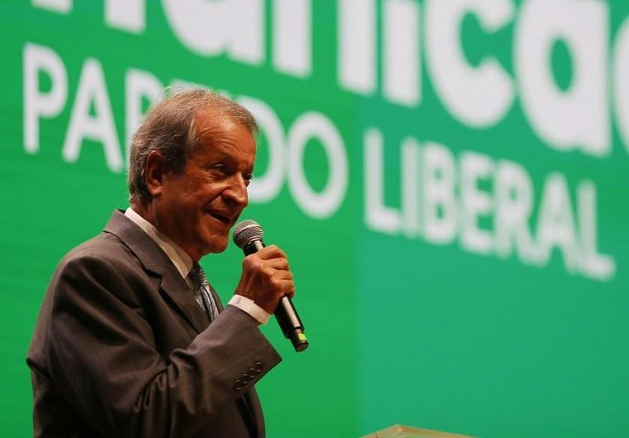 Emenda de Valdemar foi usada para show de dupla sertaneja em cidade do interior de SP