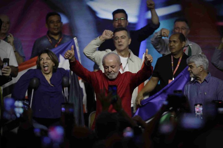 Propostas do PT para campanha de Lula reforçam pressão no BC após críticas a Galípolo e defendem proibição do jogo do 'Tigrinho'