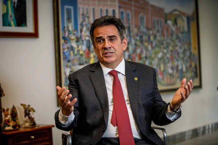 Ciro Nogueira diz que atuação de Eduardo Bolsonaro nos EUA causou 'prejuízo gigantesco' para eleições de 2026