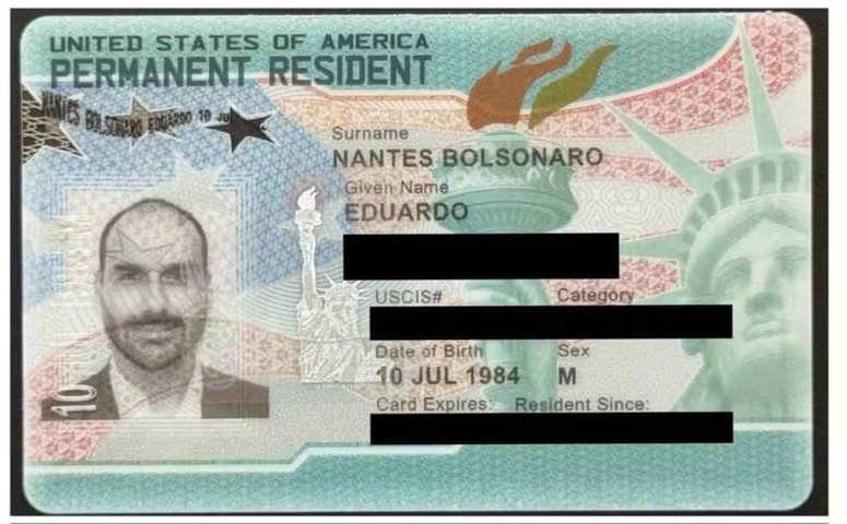O que é o green card, documento no centro da polêmica envolvendo Eduardo Bolsonaro