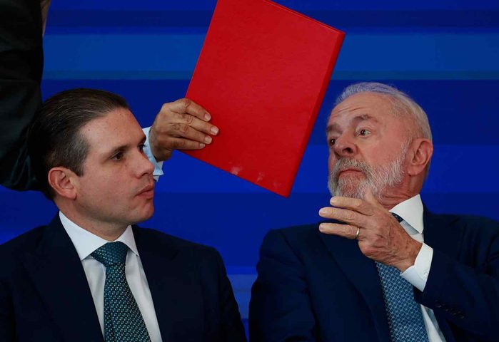 Motta se queixa de atuação de Lula a favor de adversário de seu pai ao Senado