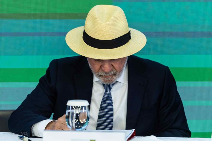 Lula deve evitar estados com palanques divididos em agendas no primeiro turno