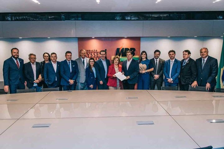 Diretórios do MDB fazem manifesto contra partido na vice de Lula e por neutralidade nas eleições