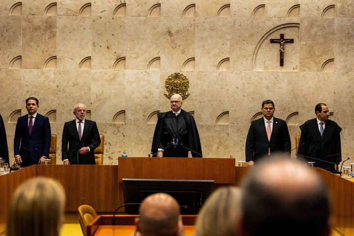Ministros do STF adiam Código de Ética para depois das eleições