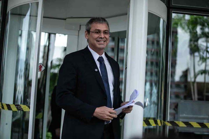 ‘Lula está inclinado a escolher Messias, mas ainda vai conversar mais para garantir aprovação no Senado’, diz líder do PT na Câmara