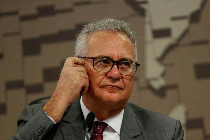 Justiça manda Renan Calheiros retirar postagem que relaciona Arthur Lira ao caso Master