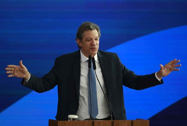 'Palanque forte' motiva pressão do PT por candidatura de Haddad em SP