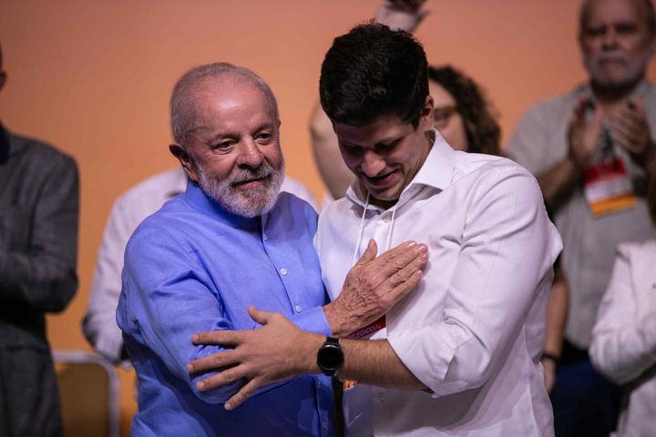 Após reclamação de João Campos, presidente do PT desautoriza ministro de Lula e diz que partido terá somente um palanque em Pernambuco
