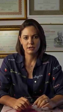 'Ele foi muito ríspido, me desrespeitou e me maltratou ao telefone', diz Michelle sobre Flávio Bolsonaro; veja vídeo