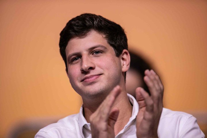 Câmara de Recife rejeita abertura de processo de impeachment contra João Campos