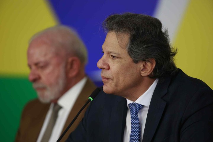 Ao lado de Lula, Haddad vai anunciar pré-candidatura ao governo de SP nesta quinta