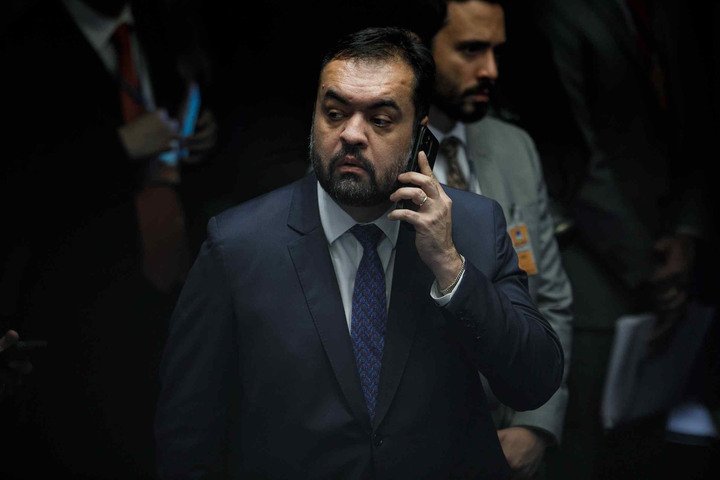 PL deve decidir o substituto de Castro na disputa pelo Senado no Rio nesta semana
