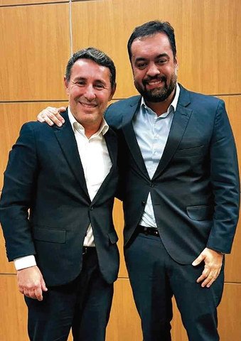 Antonio Carlos dos Santos e Cláudio Castro: diretor financeiro atuou por aporte no Master — Foto: Reprodução