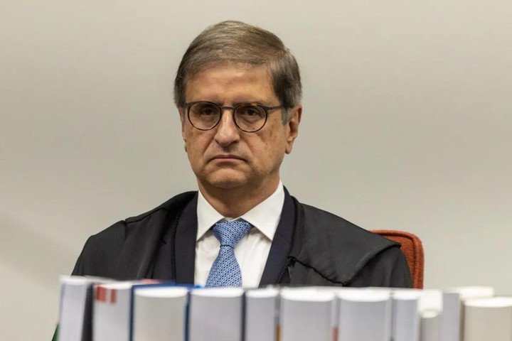 PGR defende retomada de inquérito sobre possível interferência de Bolsonaro na PF