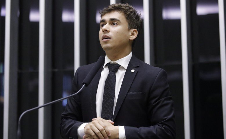 Pressionado por Flávio a se lançar em Minas, Nikolas descarta candidatura ao governo: 'Não penso só em eleição'