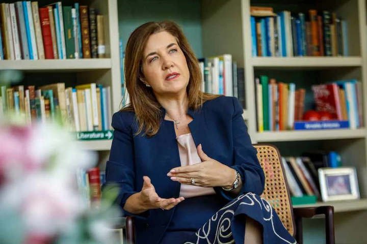 Ministra Daniela Teixeira é contra a criação de mandatos em cortes superiores: estipular prazo afeta a independência — Foto: Brenno Carvalho / Agência O Globo