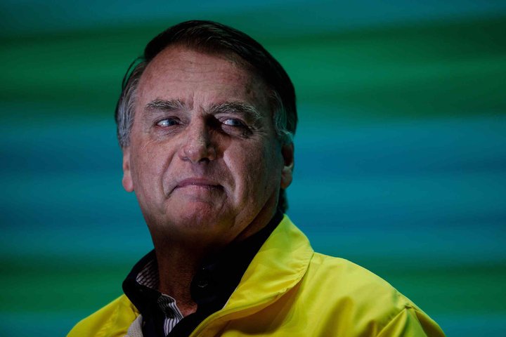 Bolsonaro apresenta boa evolução clínica e melhora na infecção, diz hospital