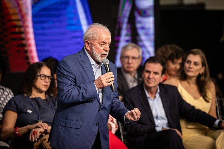 Hoje aliado de Lula, Paes têm histórico de não alinhamento com PT em tentativas anteriores