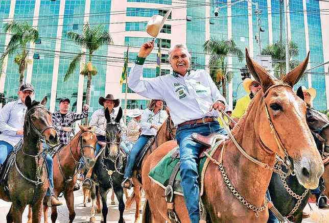 Como governador, Caiado cavalga em evento ligado ao agro: setor “está acompanhando cenário”, diz presidente da Federação da Agricultura e Pecuária de SP — Foto: Divulgação/12-4-2024
