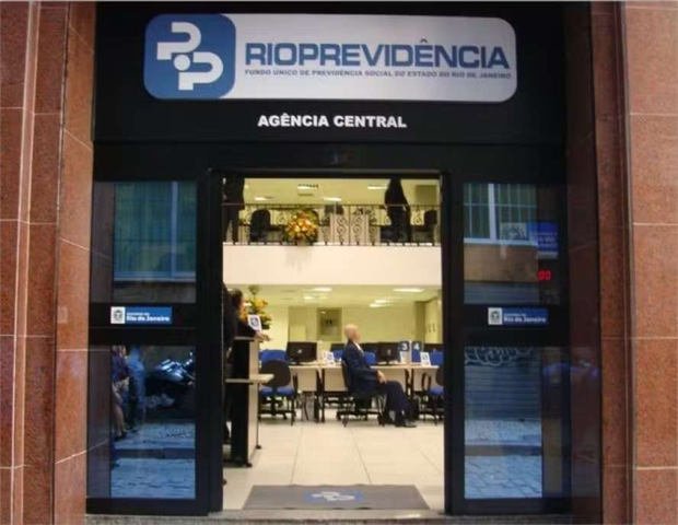 Além de Castro, operação da PF teve ex-dirigentes e ex-gerente da Rioprevidência como alvo; saiba quem são