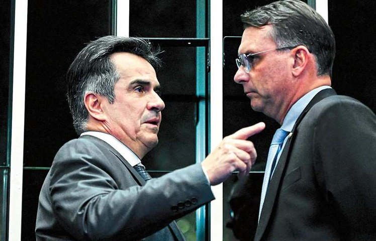 Cúpula do Centrão vê neutralidade como caminho na eleição após crise do áudio de Flávio Bolsonaro a Vorcaro