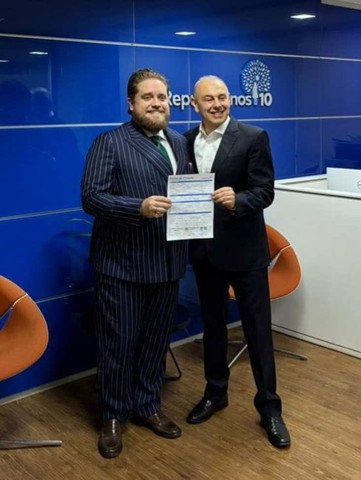 Advogado de Heleno que pediu para jantar durante julgamento lança candidatura para deputado federal