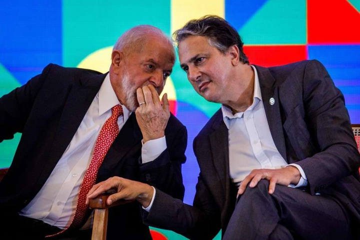 'Jogo Político': assim como Haddad, Camilo Santana terá conversa com Lula para avaliar candidatura a governador em 2026