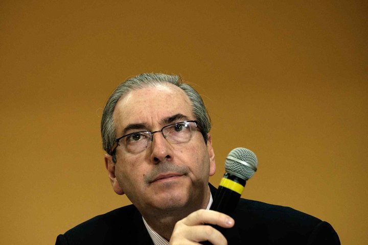Jogo Político: Eduardo Cunha avança para reabrir a Jovem Pan no Rio, mas negociações com partidos em Minas travam