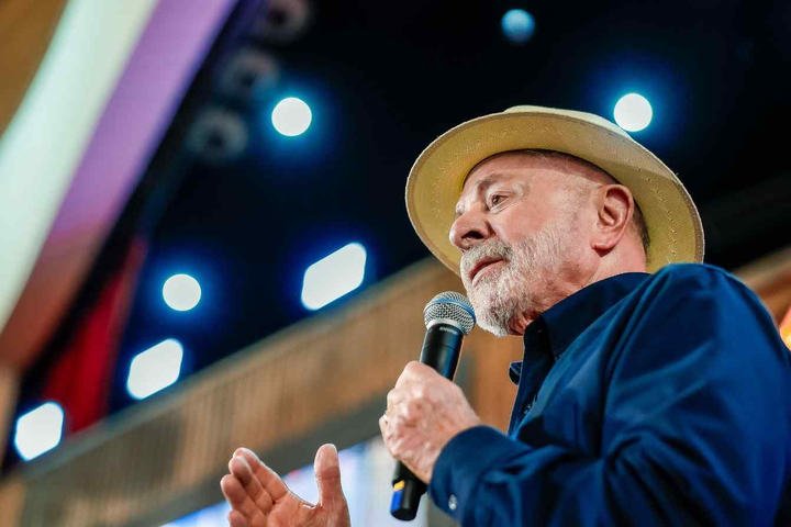 Campanha de Lula vê Flávio tentando ‘mudar de assunto’ após encontro com Trump e manterá ataques sobre elo com Vorcaro