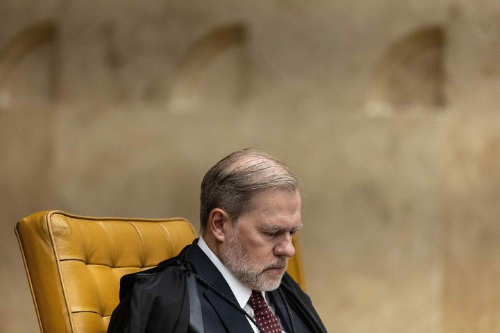 Ministros do STF defendem impedimento de Toffoli em julgamento do caso Master