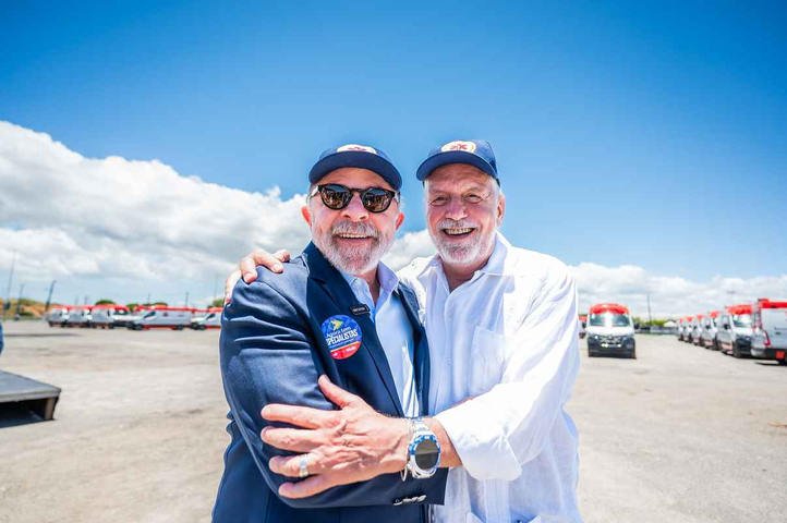 Lula se irrita com pecha de traíra colocada em aliado e decide manter Jaques Wagner na liderança no governo