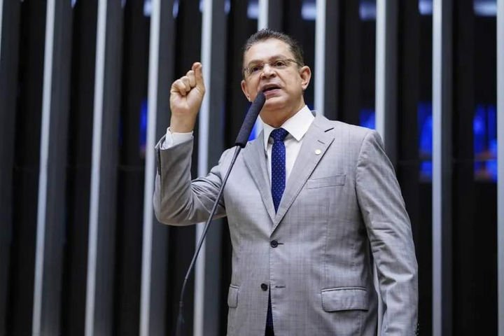 Líder do PL na Câmara, Sóstenes Cavalcante — Foto: Pablo Valadares/Câmara dos Deputados