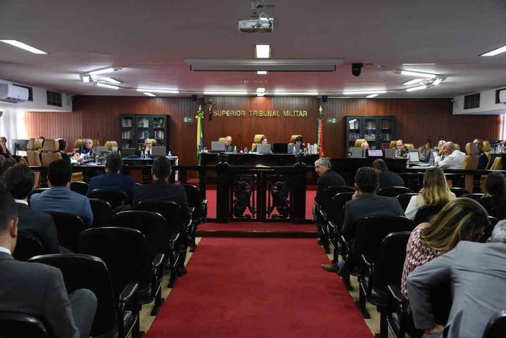 MP militar deve pedir ao STM expulsão de Bolsonaro e outros militares condenados na trama golpista