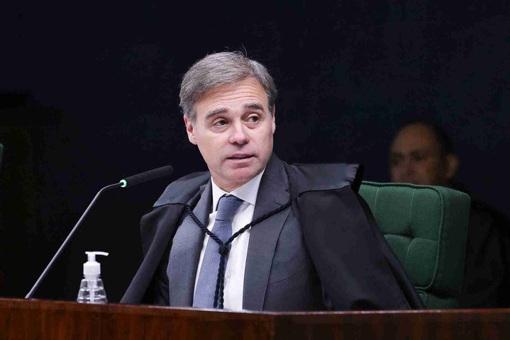 Mendonça manifesta preocupação com independência da PF em reunião com ministro da Justiça, que promete autonomia à corporação