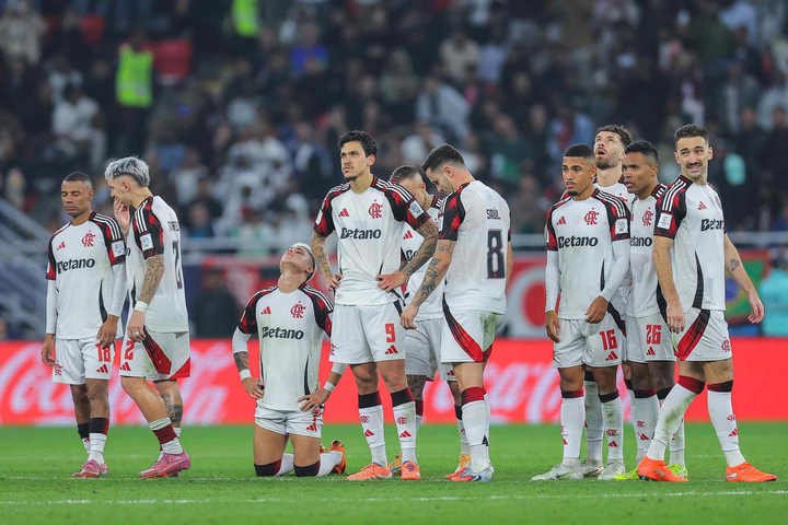 Lula ironiza derrota do Flamengo no Mundial, ao elogiar ministros: 'Não erramos pênaltis'