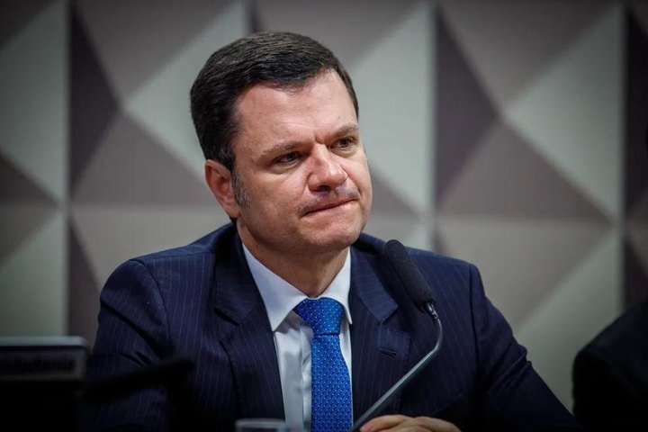 O ex-ministro Anderson Torres, durante depoimento no Congresso — Foto: Brenno Carvalho/Agência O Globo/08-08-2023