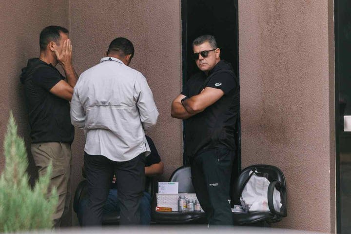 Defesa de Bolsonaro pede a Moraes autorização para visitas de esposa e filhos na superintendência da PF