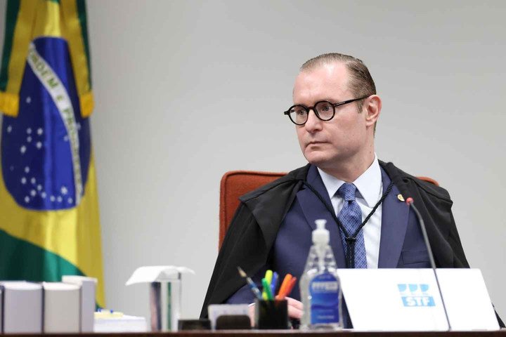 STF retoma julgamento que pode levar à primeira condenação de deputados por corrupção em emendas