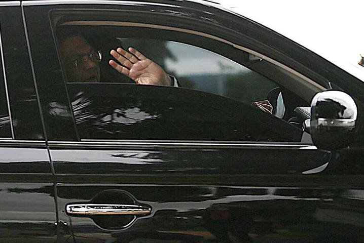 Flávio Dino, ministro da Justiça, chega ao Palácio do Alvorada para reunião com o presidente Lula — Foto: Cristiano Mariz/Agência O Globo