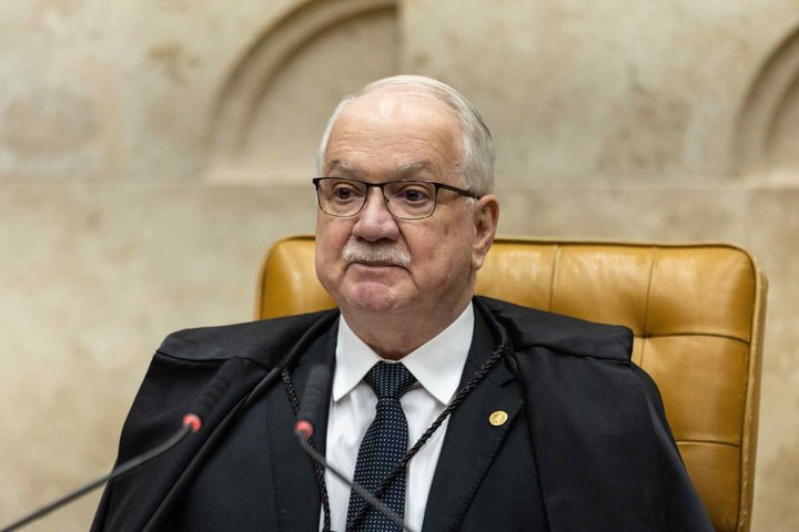 Fachin rejeita pedido de CPI para suspender decisão de Gilmar que barrou quebra de sigilos de empresa de Toffoli