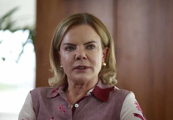 Gleisi diz que aviso da PM à PF sobre operação contra o Comando Vermelho não foi ‘pedido de ajuda institucional’