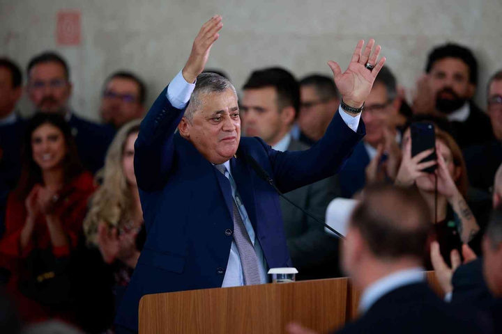 Ministro da articulação defende votar PEC da Segurança na semana que vem e tratar de redução da maioridade penal em projeto paralelo