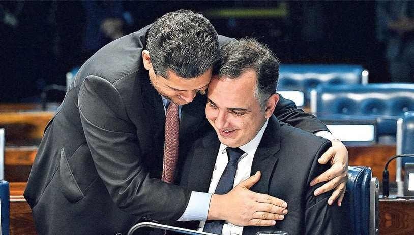 Senado aprova Pacheco para vaga ao TCU após parlamentar ser preterido por Lula a uma vaga ao STF