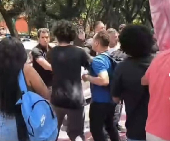 'Aborto é assassinato': ato do vereador Lucas Pavanato na USP termina em briga generalizada com feridos