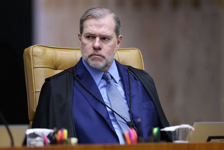 Toffoli impede CPI do INSS de analisar dados fiscais e mensagens de Vorcaro e determina que só Alcolumbre tenha acesso