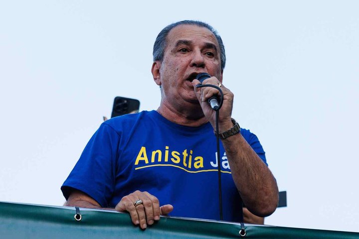 Malafaia cita avião 'bem velho' e diz que está 'orando a Deus' para que toque pessoas: 'Preciso de um mais novo'