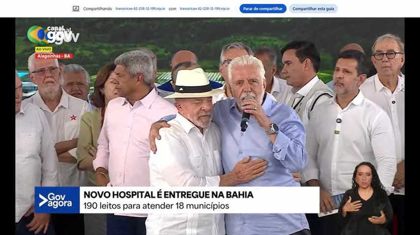 Lula sobe em palanque com Jaques Wagner na Bahia e exalta histórico eleitoral de aliado investigado no caso Master