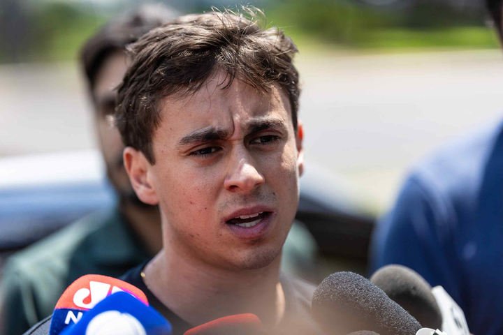 Nikolas rebate críticas sobre falta de apoio a Flávio: 'Narrativa claramente falsa e patética'
