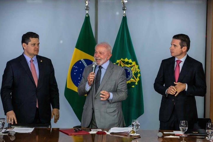 PEC da Segurança: governo tenta direcionar mais recursos com taxação de bets e partidos buscam reverter referendo da maioridade
