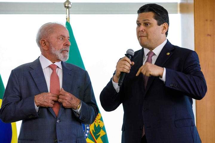 Fala de Lula sobre senadores pensarem 'que são Deus' amplia desafio de Messias para ter maioria no CCJ